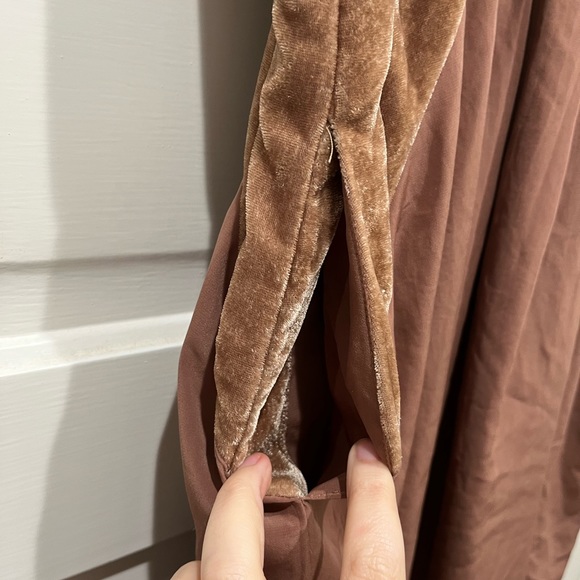 BCBGeneration dress. Size medium. Excellent used condition. - Picture 4 of 5